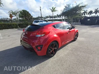 2016 Hyundai Veloster – miniatura 4