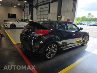 2016 Hyundai Veloster Turbo – miniatura 4