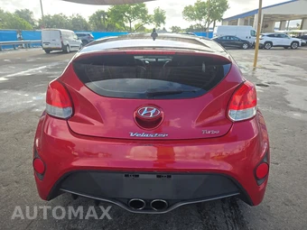 2016 Hyundai Veloster Turbo – miniatura 5
