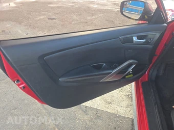 2016 Hyundai Veloster Turbo – miniatura 9