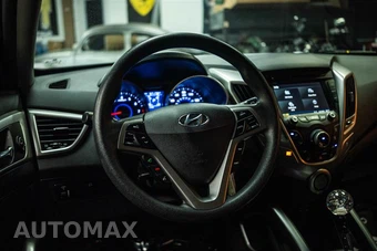 2016 Hyundai Veloster w/Yellow Accent - miniatura 13
