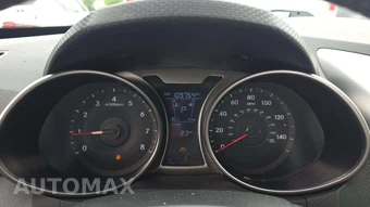 2016 Hyundai Veloster w/Yellow Accent – miniatura 18