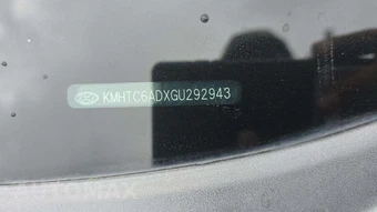 2016 Hyundai Veloster w/Yellow Accent – miniatura 20