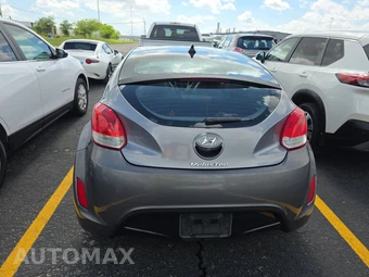2016 Hyundai Veloster w/Yellow Accent – miniatura 5