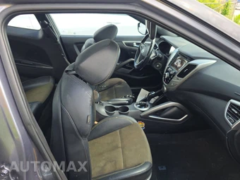 2016 Hyundai Veloster w/Yellow Accent – miniatura 8