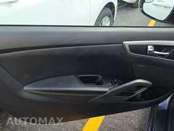 2016 Hyundai Veloster w/Yellow Accent – miniatura 9