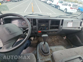 2016 Isuzu NPR HD Base Low Tilt - miniatura 11