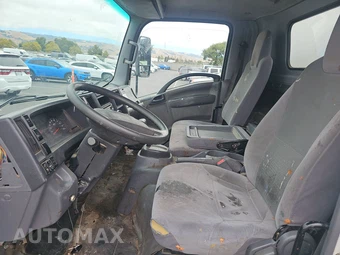2016 Isuzu NPR HD Base Low Tilt - miniatura 7
