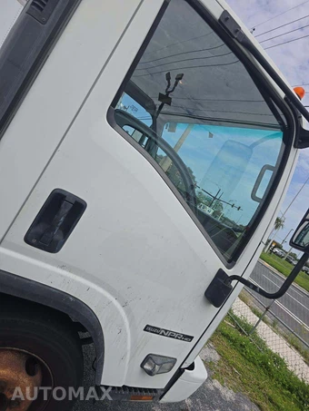 2016 Isuzu NPR HD Base Low Tilt – miniatura 21