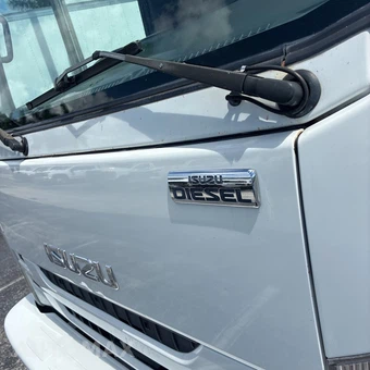 2016 Isuzu NPR - miniatura 24