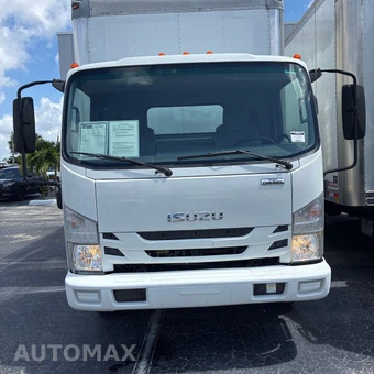 2016 Isuzu NPR - miniatura 9