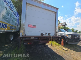 2016 Isuzu NQR Base Low Tilt – miniatura 15