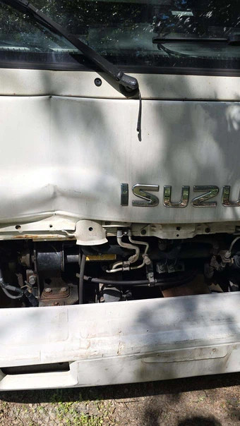 2016 Isuzu NQR Base Low Tilt – miniatura 18