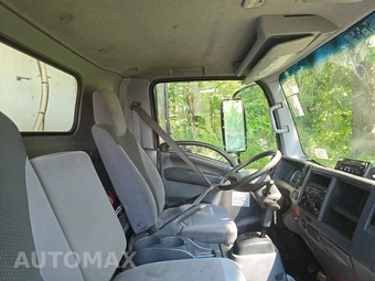 2016 Isuzu NQR Base Low Tilt – miniatura 8