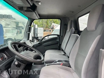2016 Isuzu NRR DSL REG AT - miniatura 45