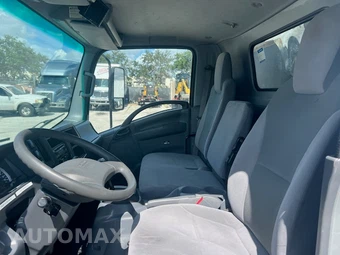 2016 Isuzu Oasis – miniatura 28