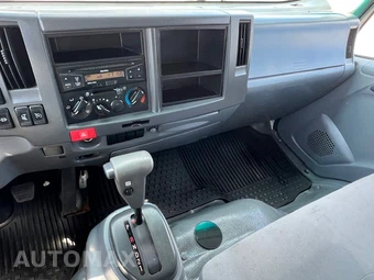 2016 Isuzu Oasis – miniatura 33