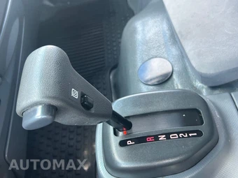 2016 Isuzu Oasis – miniatura 36
