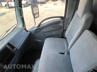 2016 Isuzu Oasis – miniatura 37