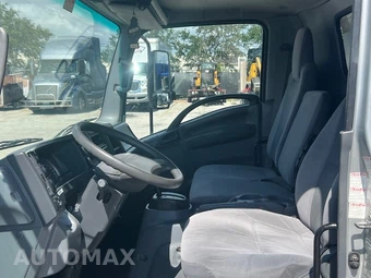 2016 Isuzu Oasis – miniatura 17