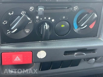2016 Isuzu Oasis – miniatura 25