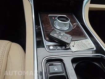 2016 Jaguar XF Prestige – miniatura 27
