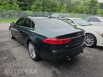 2016 Jaguar XF Prestige – miniatura 6