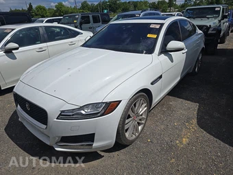 2016 Jaguar XF Prestige