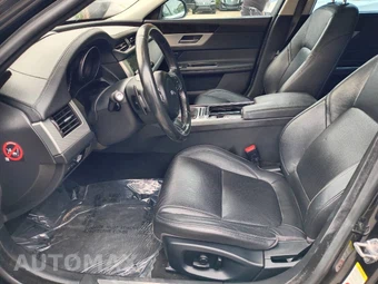 2016 Jaguar XF Prestige – miniatura 26