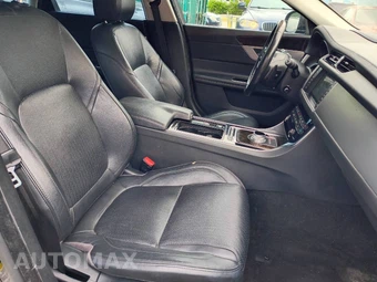 2016 Jaguar XF Prestige – miniatura 46