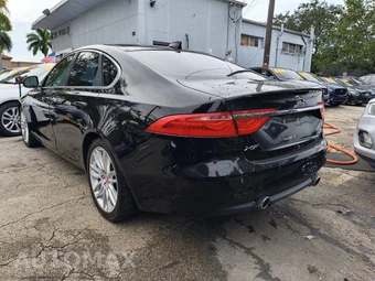 2016 Jaguar XF Prestige – miniatura 7