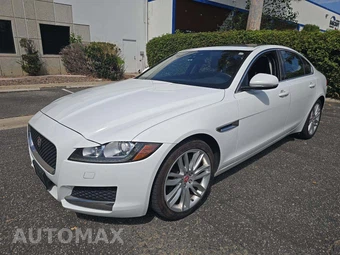2016 Jaguar XF Prestige