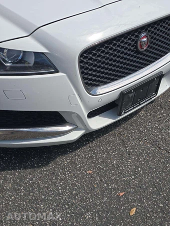 2016 Jaguar XF Prestige - miniatura 22