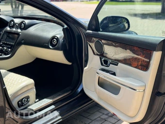 2016 Jaguar XJ L Portfolio - miniatura 10