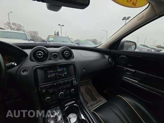 2016 Jaguar XJ R-Sport – miniatura 11