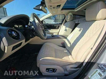 2016 Jaguar XJL Portfolio - miniatura 6