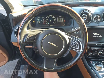 2016 Jaguar XJL Portfolio - miniatura 10