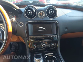 2016 Jaguar XJL Portfolio - miniatura 11