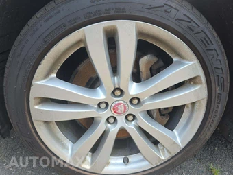 2016 Jaguar XJL Portfolio – miniatura 21