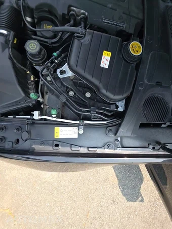 2016 Jaguar XJL Portfolio – miniatura 34