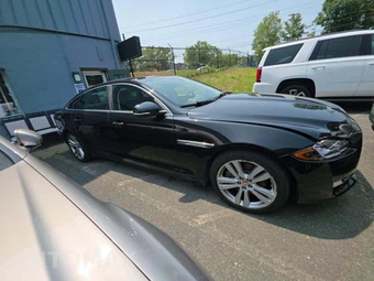 2016 Jaguar XJL Portfolio – miniatura 4