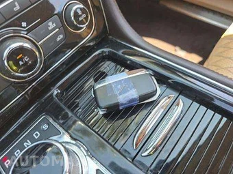 2016 Jaguar XJL Portfolio - miniatura 9