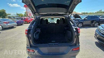 2016 Jeep Cherokee 75th Anniversary Edition - miniatura 15