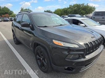 2016 Jeep Cherokee Altitude Edition – miniatura 3