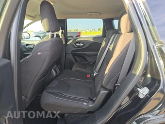 2016 Jeep Cherokee Altitude Edition - miniatura 13
