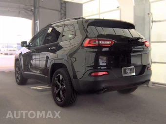 2016 Jeep Cherokee Altitude Edition - miniatura 6