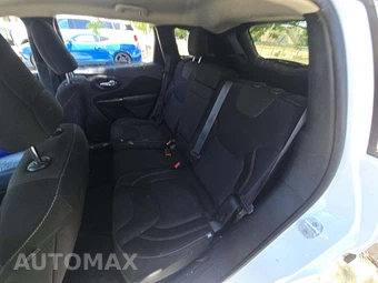 2016 Jeep Cherokee Latitude - miniatura 13
