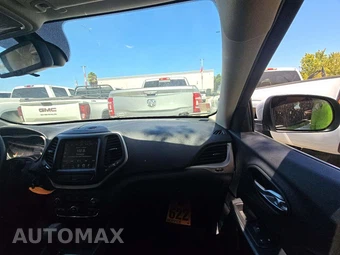 2016 Jeep Cherokee Latitude - miniatura 19