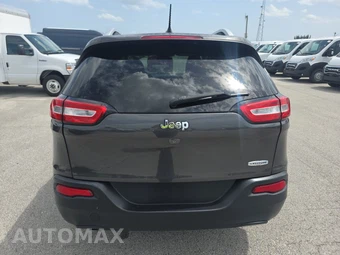 2016 Jeep Cherokee Latitude - miniatura 5