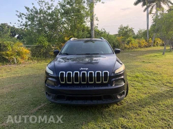 2016 Jeep Cherokee Latitude - miniatura 2
